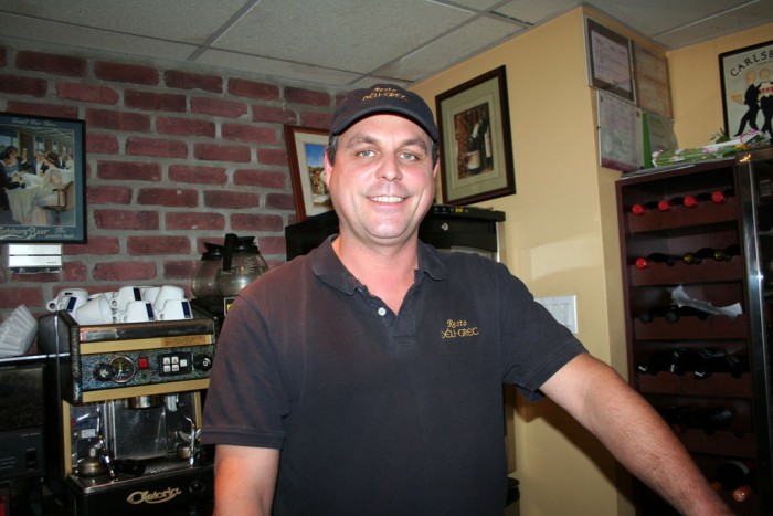 Nico Panagiotopoulos du restaurant Déli-Grec