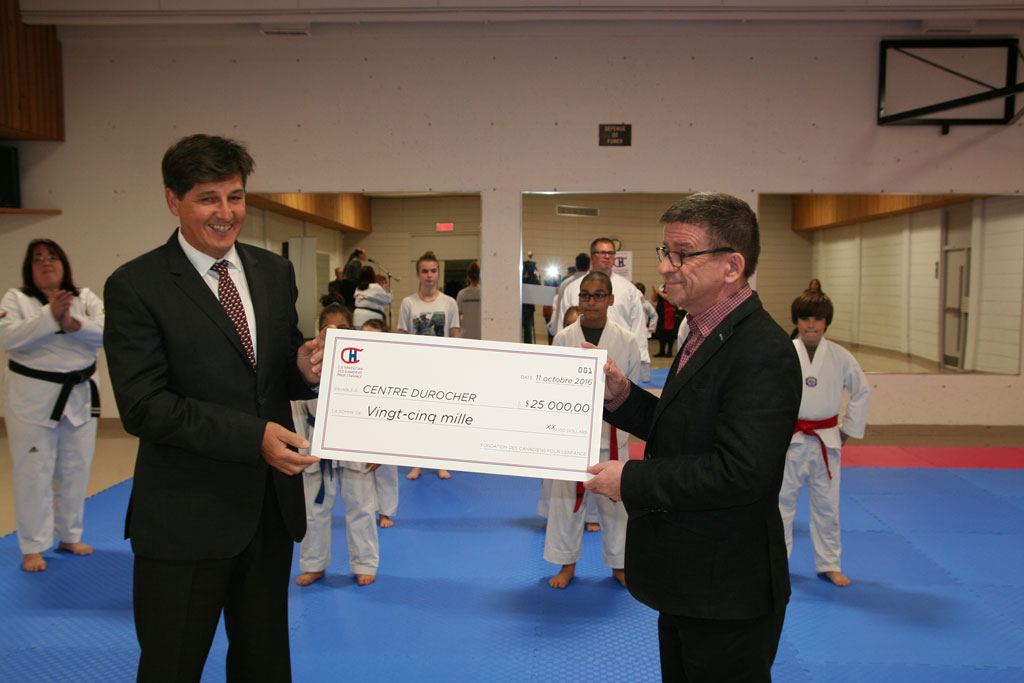 Des tatamis neufs pour le Centre Durocher