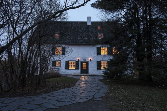 Le Moulin des Jésuites illuminé