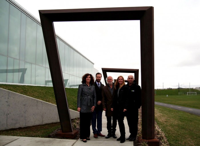 Portes lumineuses au Centre Marc-Simoneau