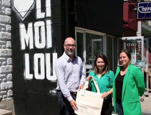 Un sac réutilisable pour soutenir les organismes de Limoilou