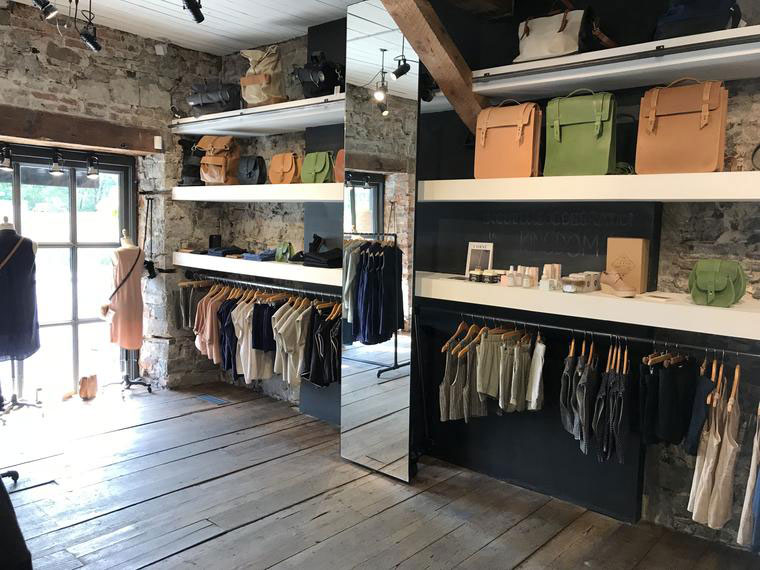 Lowell s’installe dans le Petit Champlain