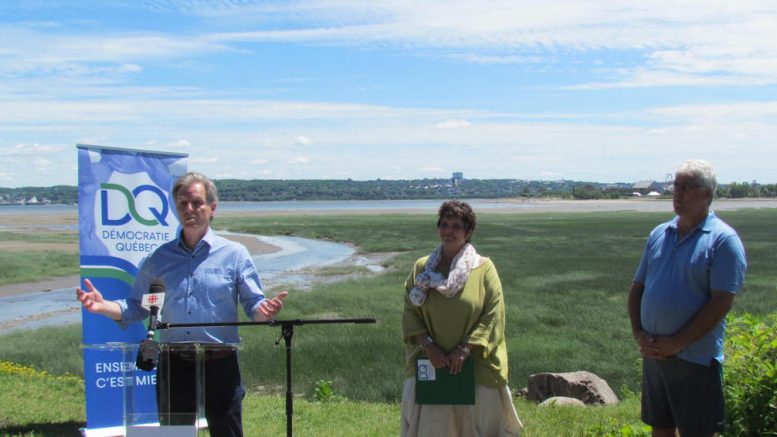 Jean Rousseau, Lyne Girard et Daniel Guay de Démocratie Québec