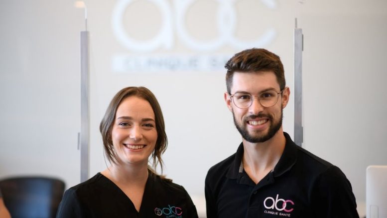 Catherine Charlebois, copropriétaire d'ABC clinique santé, et Dr Frédérick Bériault, co-propriétaire, chiropraticien et président d’ABC clinique santé Québec.
