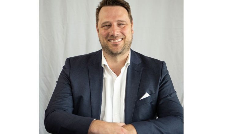 Simon Gravel, PDG et fondateur de l'entreprise Freelance.