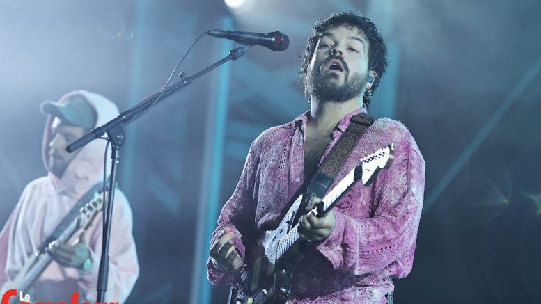 Clemens Rehbein, chanteur du groupe Milky Chance.