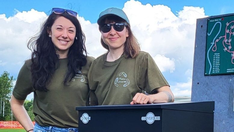 Les fondatrices de la Friperie la Seconde Patte Catherine Dufour et Rose Marchand.