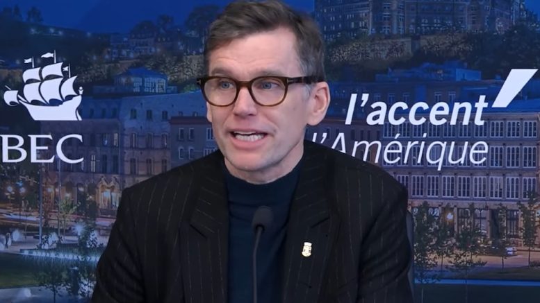 Bruno Marchand en conférence de presse.