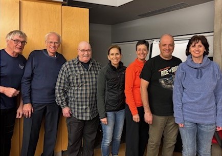 Pierre L'Archevêque, Henri Jalbert, Daniel Demers, Marie-Claude Trudel, Nathalie Trudel, Roger Fortin, Anne Boudreau et Jonathan Breton, absent, forment le conseil d'administration du club. Crédit photo : Pierre Turgeon