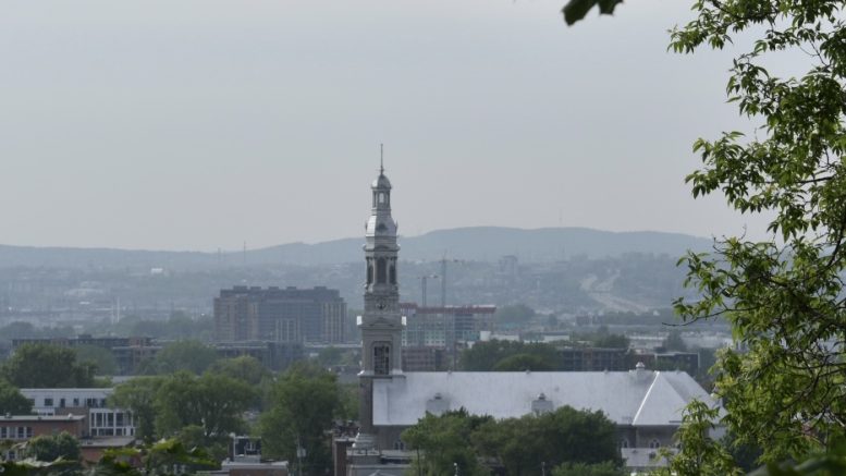 L'église Saint-Sauveur constitue un point de repère au sein du quartier. (Photo: Xavier Renald)