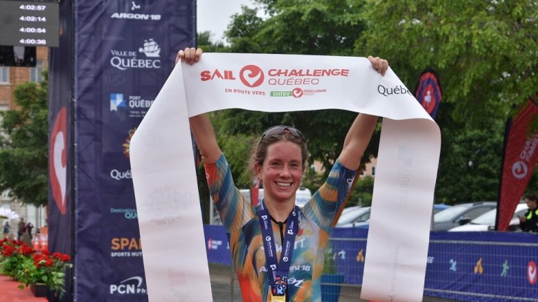 Tamara Jewett a été la première femme a compléter le triathlon de 113 km dimanche