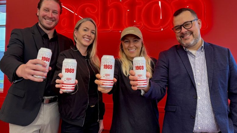 Ashton s'associe à la Barberie pour ce nouveau produit. (Photo: Courtoisie)