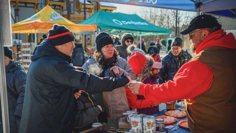 Évènement Parapapam, l’avenue Royale en fête