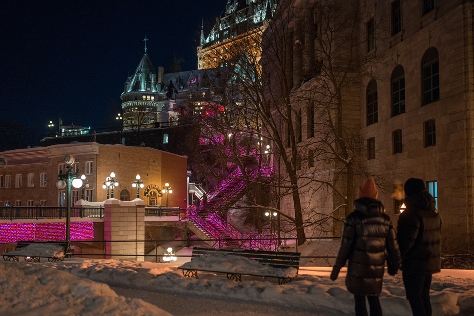 Québec s'illumine! vue sur la porte Prescott