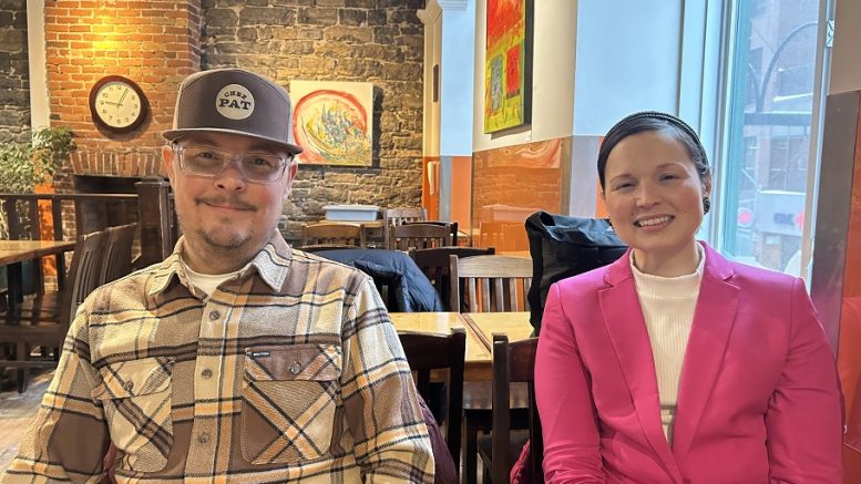Nicolas Bergeron et Geneviève Lord, nouveaux ambassadeurs de l'OQPAC. (Photo: Xavier Renald)