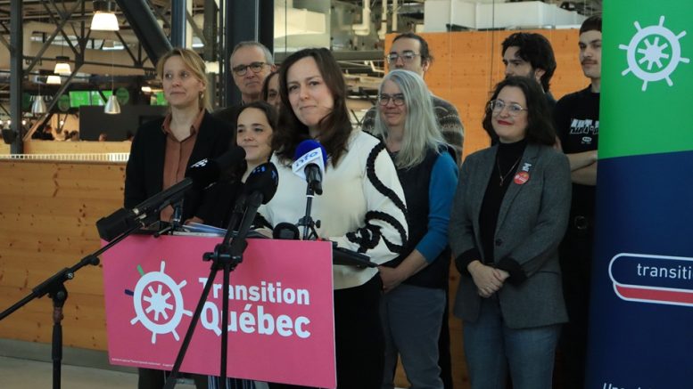 Jackie Smith, chef de Transition Québec, annonce qu'elle quitte le parti municipal. (Crédit photo: Louis-Alexandre Parent)