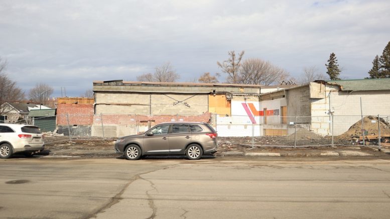 La nouvelle installation du Centre de formation professionnelle Samuel-de-Champlain établie au 755 boulevard des chutes (crédit photo: Louis-Alexandre Parent)