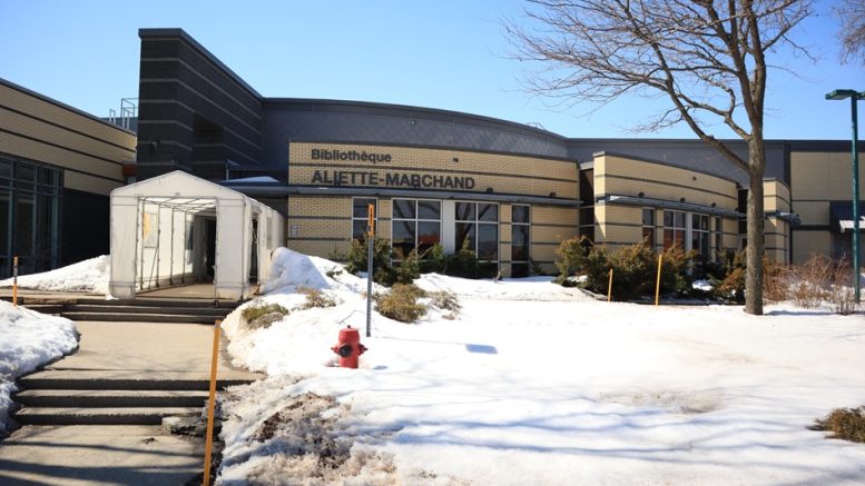La bibliothèque Aliette-Marchand sera fermée temporairement à partir du lundi 13 avril. (Crédit photo: Louis-Alexandre Parent)