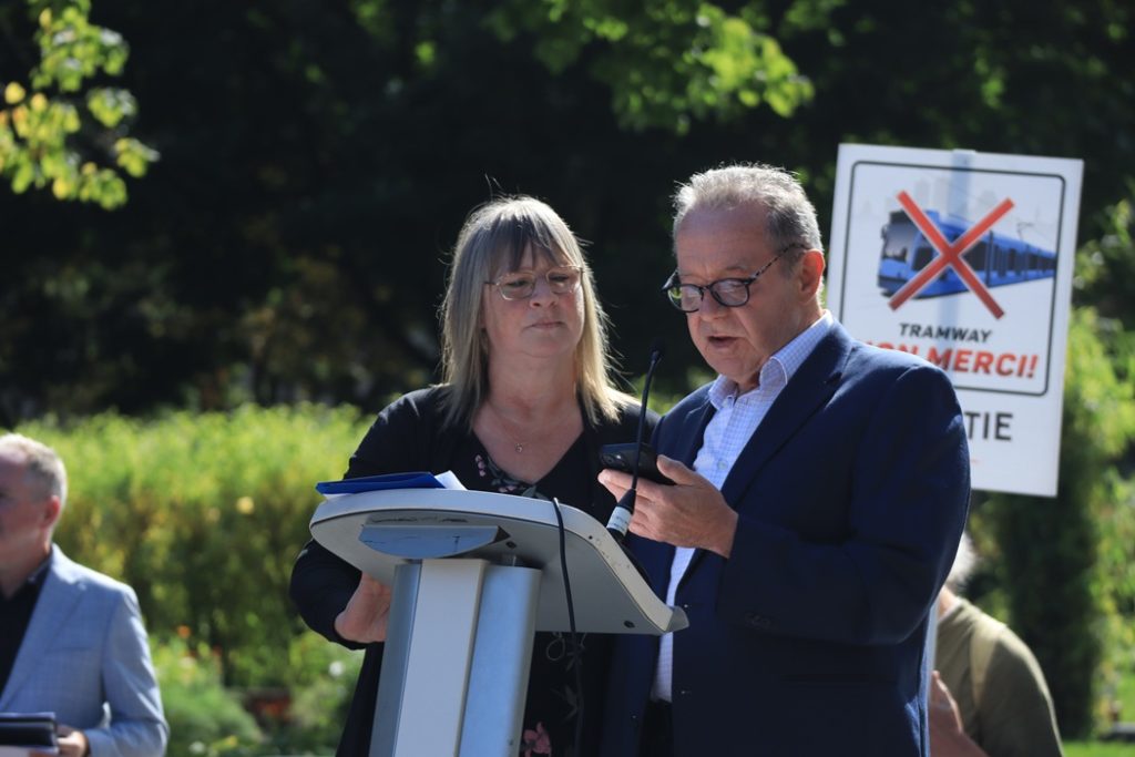 Les organisateurs et cofondateurs de la Coalition 76%. (Photo: Louis-Alexandre Parent)