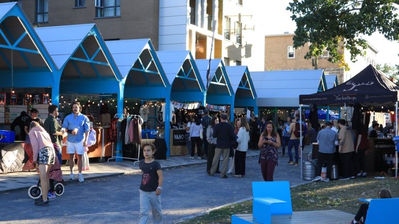 La Foire Brassicole de St-Sauveur bat son plein au parc Durocher. (Photo: Louis-Alexandre Parent)